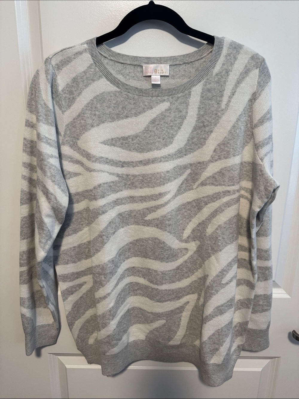 Belle by Kim Gravel Light gray and white animal print Knit Sweater